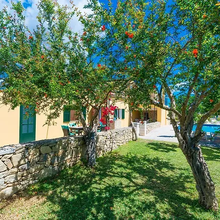 Liatris Villa