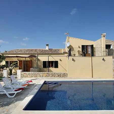 Liatris Villa
